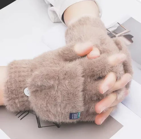 Plush Finger Flip Gloves