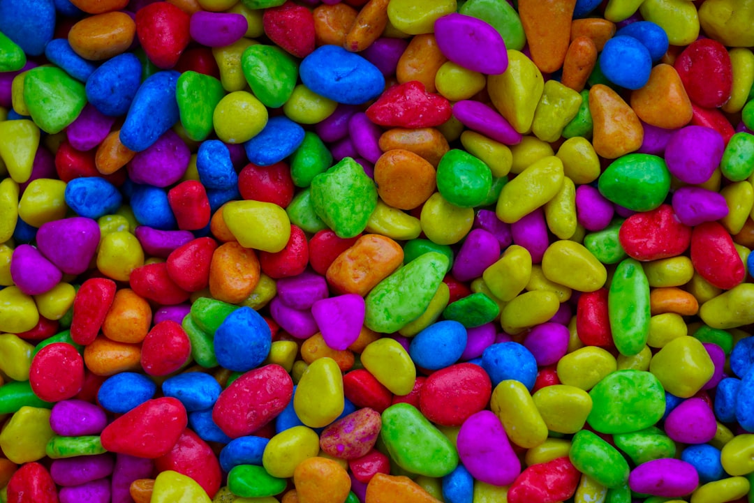 Colorful aquarium gravel and substrate options for creating healthy fish tank environments and décor