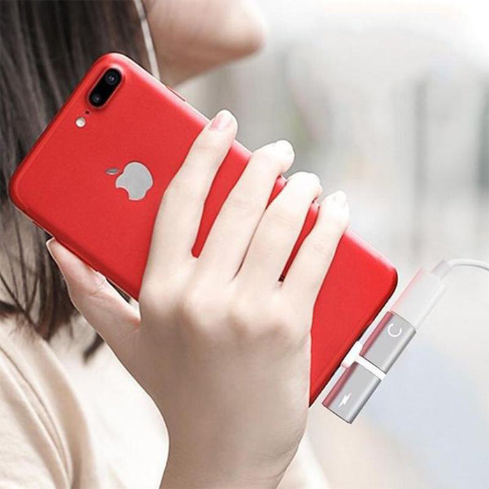 T- Shaped Dual Port Headset and Charger Splitter for Apple iPhone