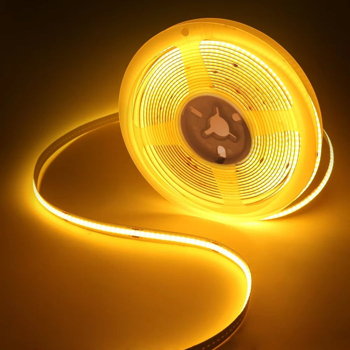Battery-powered LED strip with 4 AAA battery compartment
